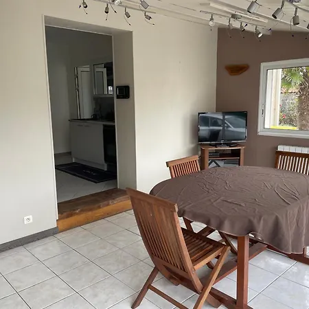 Maison 3ch Hébergement de vacances *